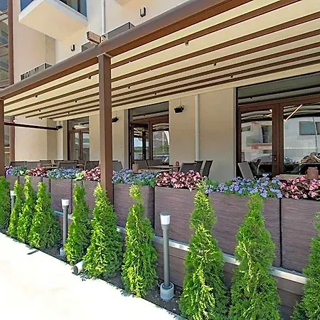 Manor 4* Mamaia